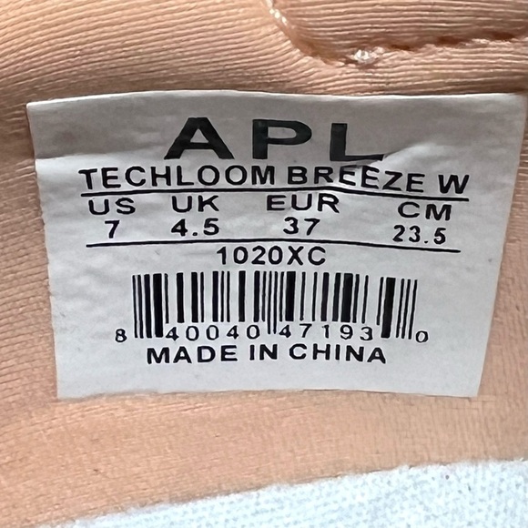 APL TechLoom Breeze x Summer Fridays Blush Peach Running Shoes Trainers W7 - Picture 12 of 15